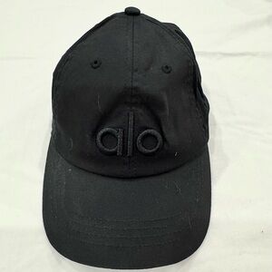 ALO Yoga black Cap